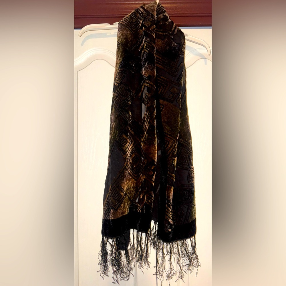Iridescent Scarf With Sheer Accents